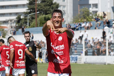 Huracán derrotó a Atenas y es líder de su zona. Foto: Prensa HLH