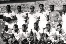 El muerto que marcó dos goles, el árbitro borracho y otras anécdotas increíbles de los mundiales de fútbol