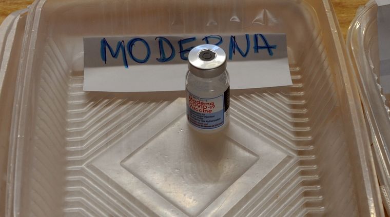 Faltan vacunas contra el coronavirus para menores de 11 años. Foto: ALF PONCE MERCADO / MDZ