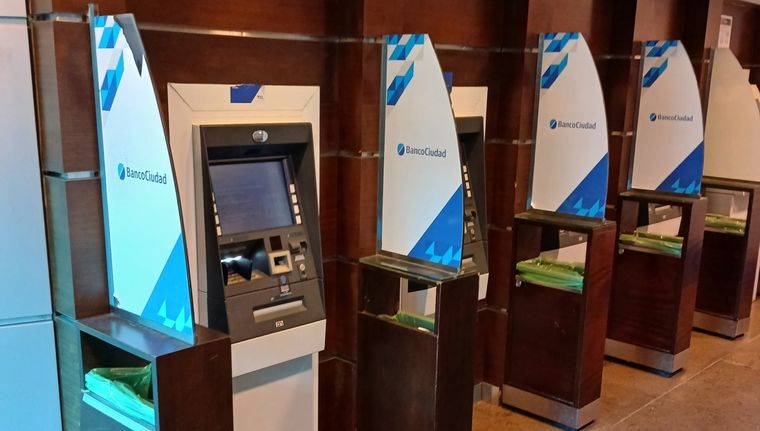 El usuario que empiece a usar la aplicación del Banco Ciudad podrá ahorrar hasta $120.000. Foto: Juan Mateo Aberastain Zubimendi / MDZ