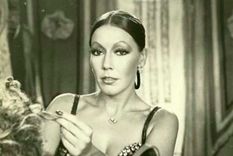 a los 78 anos, murio la legendaria actriz y vedette gogo rojo