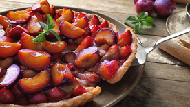 Receta tradicional de tarta de ciruela Foto: Shutterstock
