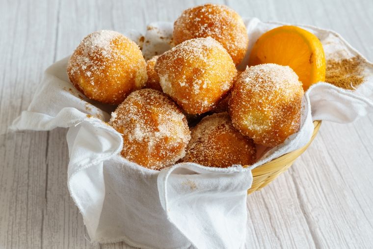 Receta de buñuelos de viento caseros para disfrutar en familia.