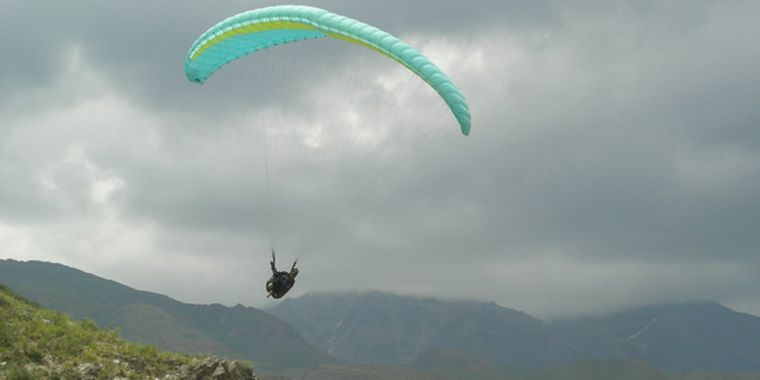 Un piloto a punto de aterrizar.