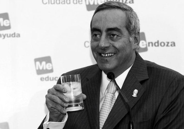 Acusan al Viti de presionar a los empleados municipales.