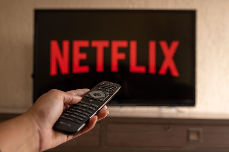 Los avisos obligatorios sorprenden a los usuarios de Netflix que utilizan cuentas compartidas. Los avisos obligatorios sorprenden a los usuarios de Netflix que utilizan cuentas compartidas.