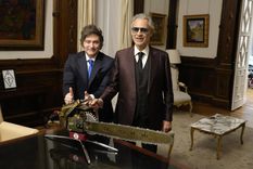 Javier Milei junto a Andrea Bocelli durante su visita a la Casa Rosada. Javier Milei junto a Andrea Bocelli durante su visita a la Casa Rosada.