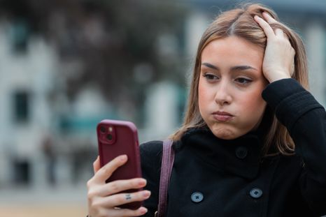 Análisis de los teléfonos que presentan problemas de rendimiento frente a su alto precio. Análisis de los teléfonos que presentan problemas de rendimiento frente a su alto precio.