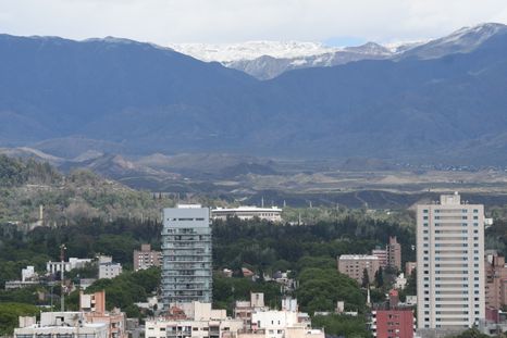 Continúa el pronóstico de mal tiempo en cordillera. Continúa el pronóstico de mal tiempo en cordillera.
