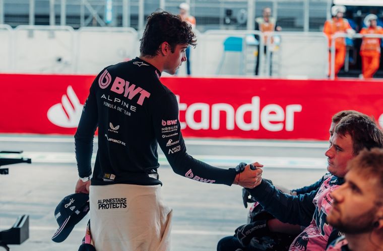 El auto de Colapinto sufrió daños importantes.