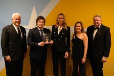 Reconocimiento a Milei en la cena de gala de la CPAC Foto: Presidencia de la Nación