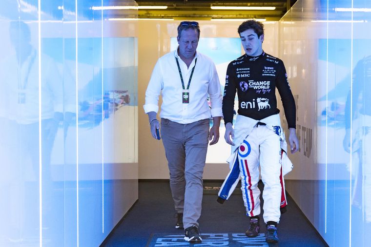 Franco Colapinto no pudo clasificar por un problema en su Alpine y desde Inglaterra le tiraron un palo.&nbsp;