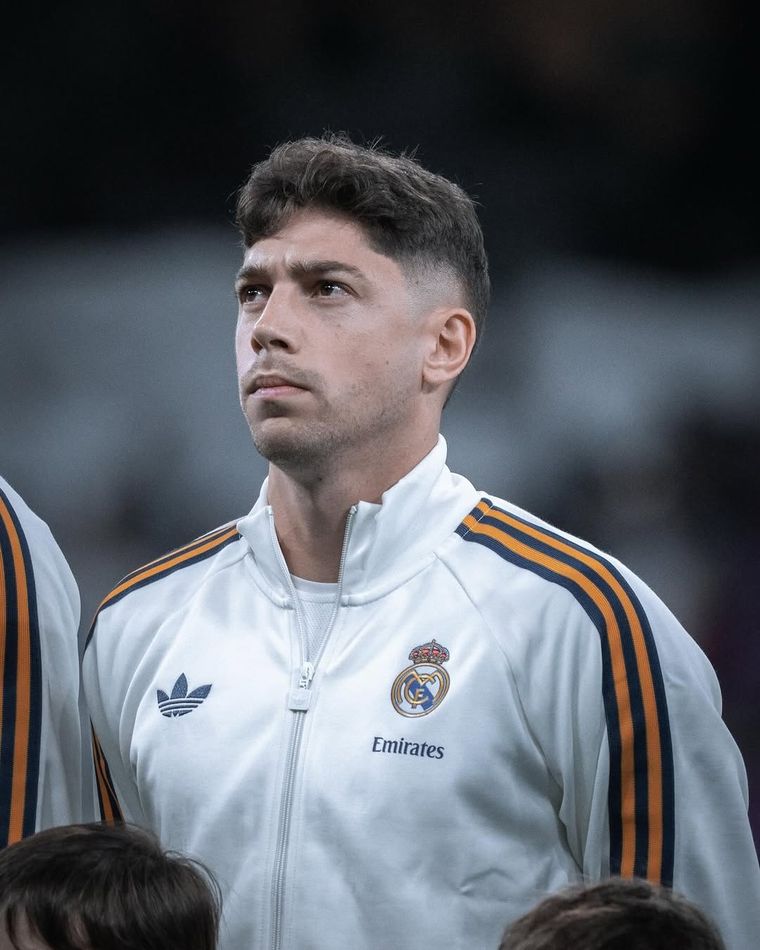 Federico Valverde deberá permanecer en reposo tras el golpe sufrido en el vestuario del Real Madrid. Federico Valverde deberá permanecer en reposo tras el golpe sufrido en el vestuario del Real Madrid.