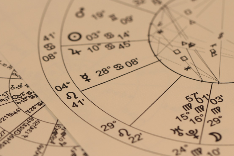 Esta es la astrología médica y cómo puede ayudarte. Foto: Pixabay - pixabay.com