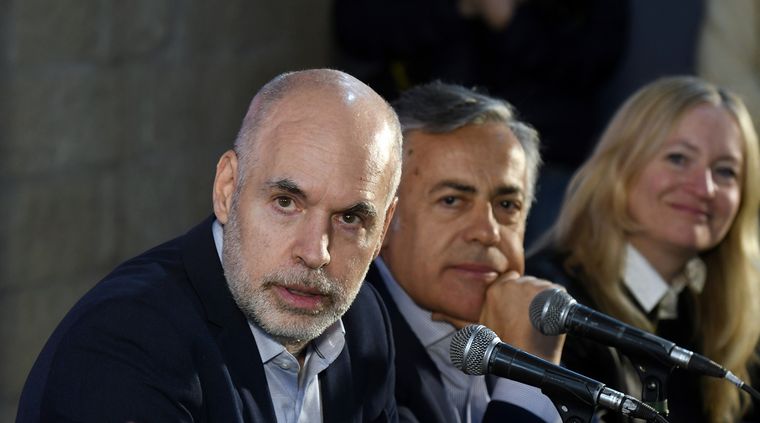 cambia mendoza larreta cornejo suarez Foto: ALF PONCE MERCADO / MDZ
