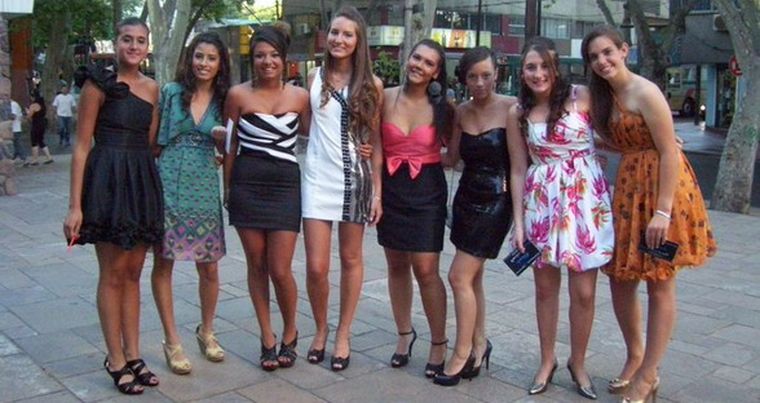 Las chicas del Sagrado Corazón levantaron suspiros entre los chicos del colegio Don Bosco. Foto: Gentileza