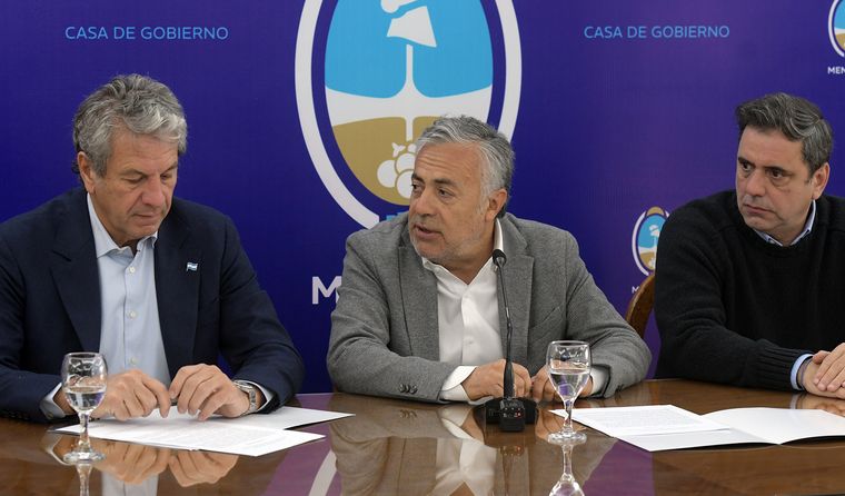 El Gobierno de Mendoza se sumó al plan del presidente Javier Milei para incentivar a que los argentinos saquen los dólares del “colchón”.