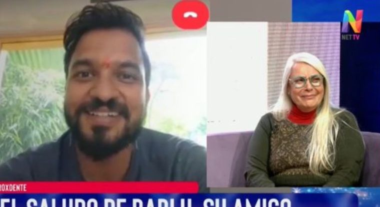 Daisy May Queen se emocionó al escuchar el mensaje sorpresa de su hijo adoptivo La escritora pasó un momento muy emotivo al aire Foto: Captura de TV