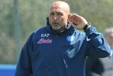 El DT del Napoli volvió a referirse a la figura del DT español. Foto: EFE