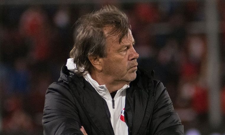 El DT tomó la postura tras la derrota. Foto: @Independiente