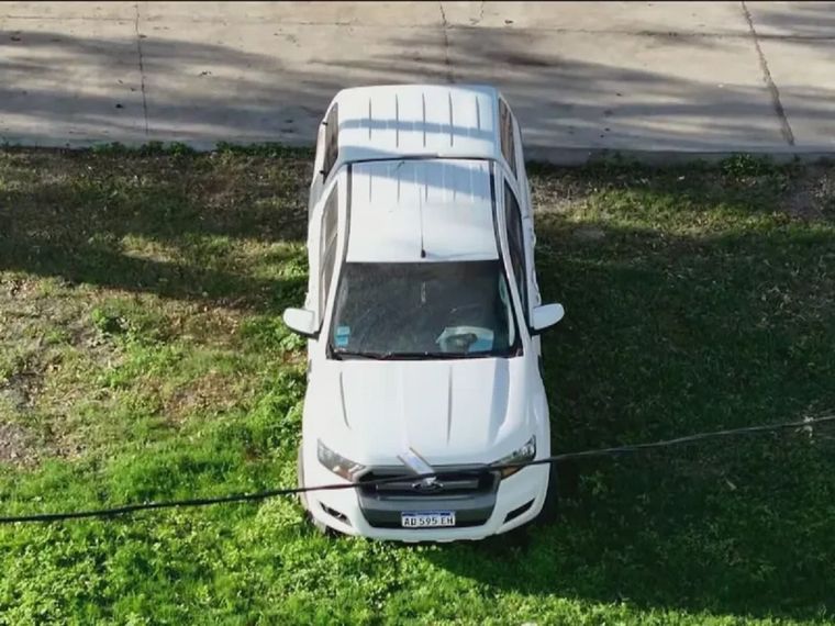 La camioneta con la que Pérez y Caillava habrían atropellado a Loan Foto: NA