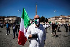 italia sigue bajando la cantidad de infectados por coronvirus