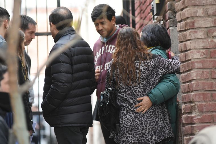 Familiares al llegar al lugar Foto: Maximiliano Ríos/MDZ
