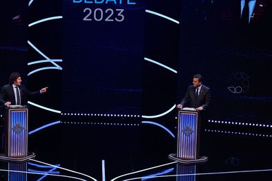 MDZol | Massa y Milei se enfrentaron en el último debate antes del balotaje Foto: EFE