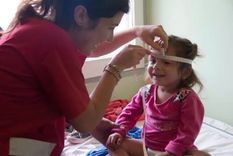 Dentro del programa se controla la salud integral de niños y niñas. Foto: Haciendo Camino
