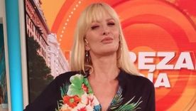La conductora hizo un polémico gesto con un muñeco que colocó en una parte de su cuerpo despertando una ola de críticas. Foto: Instagram @yuyitogonzalezok