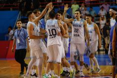 Tras la victoria ante Canadá, la Selección argentina de básquet recibió una tremenda sorpresa en la previa a otra final: Tras la victoria ante Canadá, la Selección argentina de básquet recibió una tremenda sorpresa en la previa a otra final: