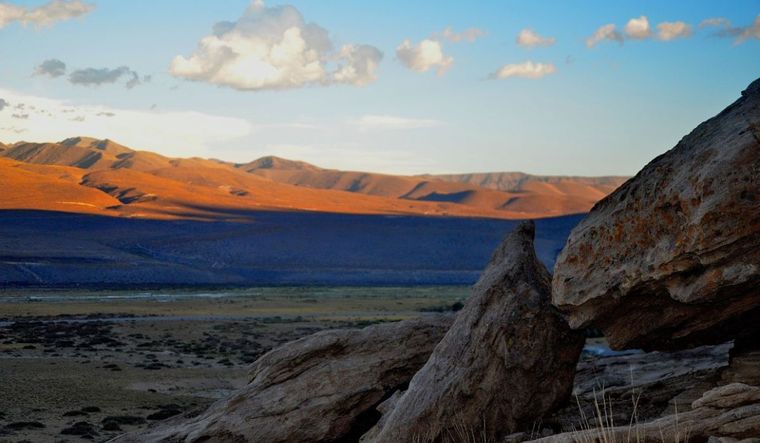 Recorrer el Geoparque Llano Blanco, en Malargüe, es un verdadero y maravilloso viaje al pasado.