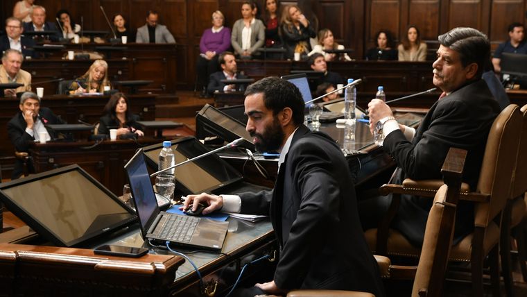 El ministro de Hacienda, Víctor Fayad, presentó este jueves el proyecto de Presupuesto 2024 ante los legisladores. Foto: ALF PONCE MERCADO/MDZ