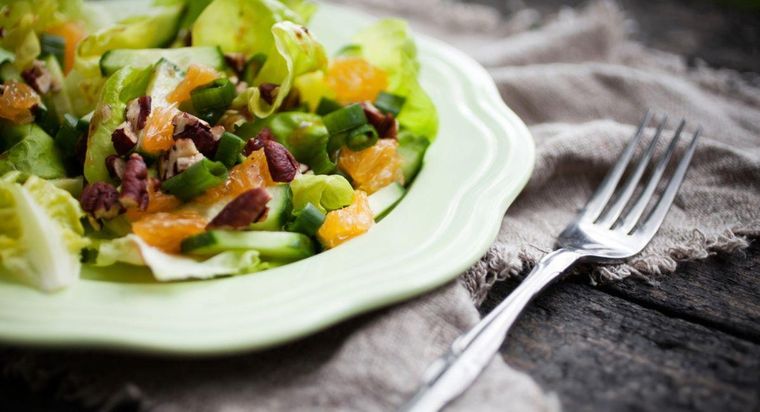 No te vayas a dormir sin disfrutar de una deliciosa y saludable cena Foto: Shutterstock