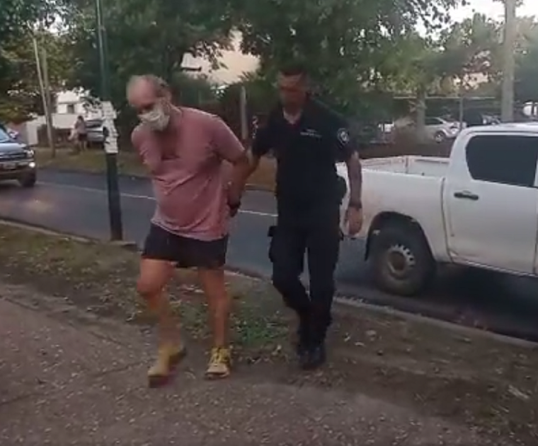 El traslado del letrado, tras su arresto. Foto: Captura de video /Gentileza