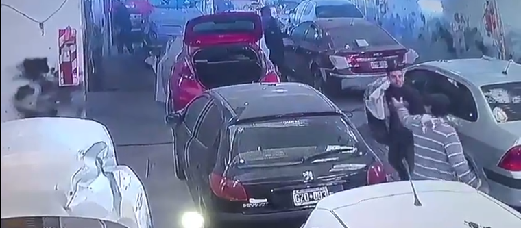 Allí ocurrió la golpiza Foto: Captura de video