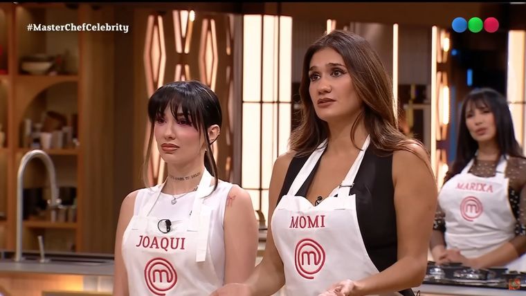 La Joaqui y Momi, una dupla con un debut para el olvido en el reality de Telefe La Joaqui y Momi, una dupla con un debut para el olvido en el reality de Telefe