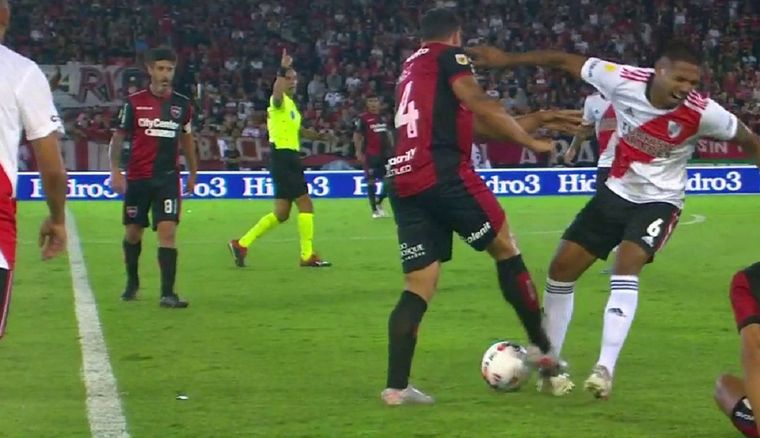 El momento de la lesión. Foto: Captura