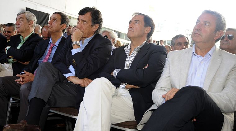 Rodolfo Gabrielli junto a José Octavio Bordón, Arturo Lafalla, Roberto Iglesias y Julio Cobos Foto: ALF PONCE MERCADO / MDZ