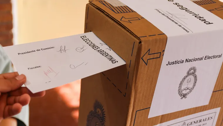 El próximo domingo tendrán ocurrirán las elecciones legislativas en Argentina. 