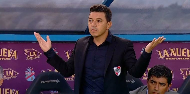 Los memes por la despedida del Muñeco. Foto: Captura