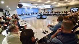 El PJ finalizó su encuentro y organiza la resistencia de Cristina Fernández de Kirchner. El PJ finalizó su encuentro y organiza la resistencia de Cristina Fernández de Kirchner.