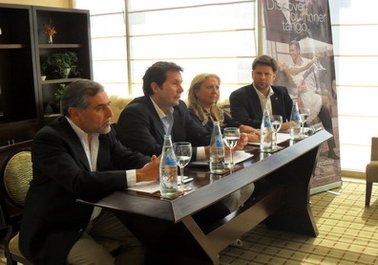 Ejecutivos de Wines of Argentina presentaron el Argentina Wines Awards.