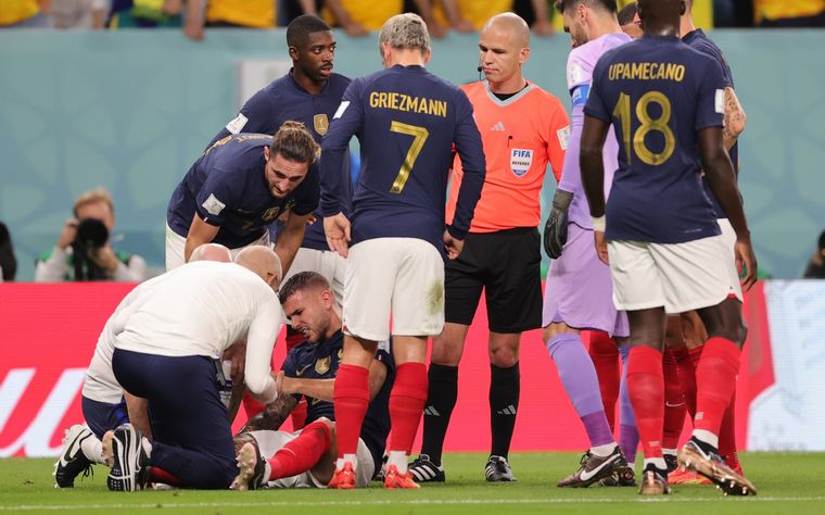 Lucas Hernández se lesionó la rodilla y es baja para el resto del Mundial. Foto: EFE