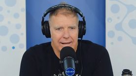 El conductor no se quedó callado. Foto: captura de pantalla YouTube/ Neura Media.&nbsp;