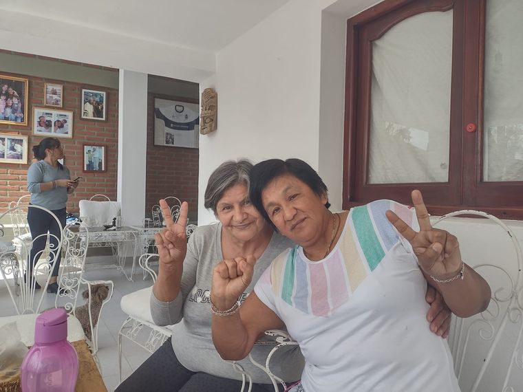 Nélida Rojas, de la Tupac Amaru, junto a Milagros Salas Foto: Facebook