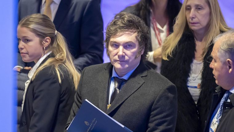 Javier Milei prometió que no habrá impunidad para los asesinos de Umma Foto: EFE