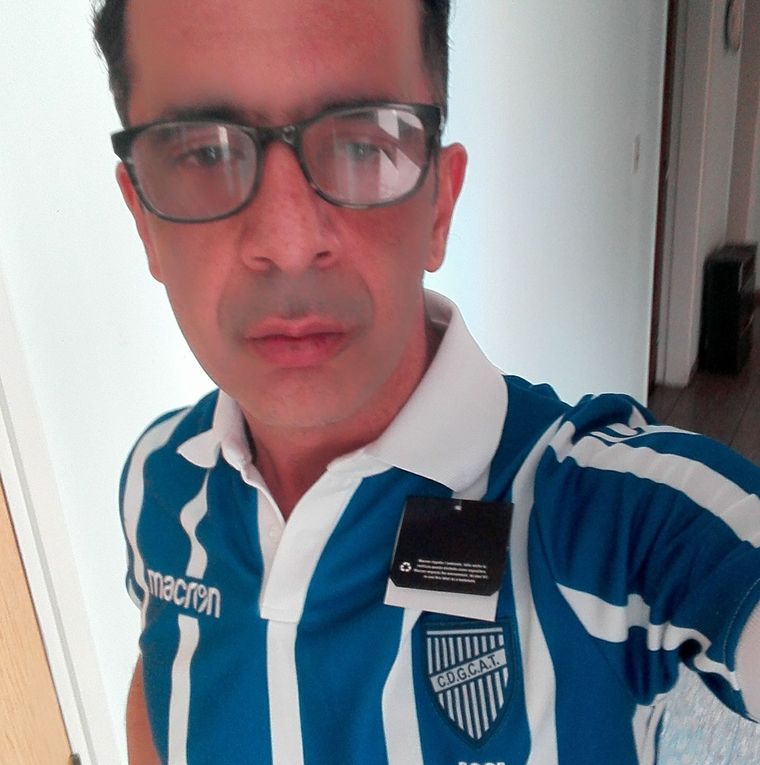 Roly López, cronista, escritor e hincha de Godoy Cruz. Foto: Facebook Rolando López.