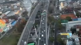 Murió un motociclista al ser embestido en Avenida 9 de Julio Sur. Imágenes desde el helicóptero del SAME. Murió un motociclista al ser embestido en Avenida 9 de Julio Sur. Imágenes desde el helicóptero del SAME.