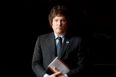 javier milei: lo que hizo el banco central es una devaluacion encubierta